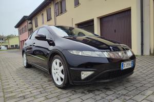 Honda Civic 1.8 VTEC