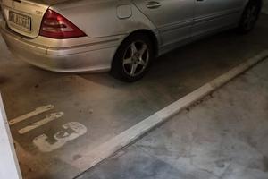 macchina Mercedes Benz 