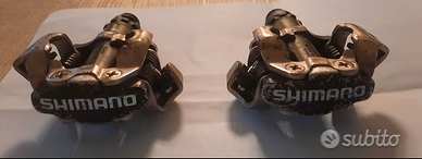 Pedali Shimano MTB