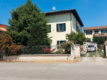 Semiindipendente appartamento