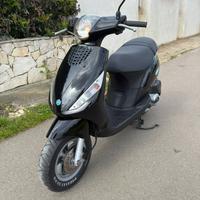 Piaggio zip 50