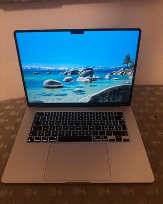 Macbookair M2 512 15”