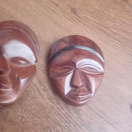 COPPIA DI MASCHERE SCULTURE TRIBALI IN LEGNO