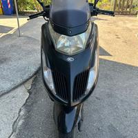 Kymko Dink 200I