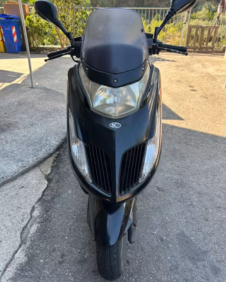 Kymko Dink 200I