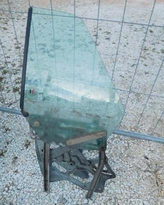 Gruppo vetro post. meccanismo dx-sx alzavetro SAAB