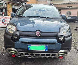 Fiat Panda Cross 1.0 Hybrid, come nuova! 11500km