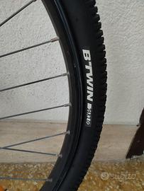 Mountain bike b-twin rockrider 340