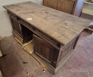 Scrivania arte povera in massello Vintage