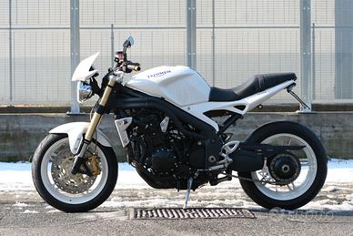 Triumph Speed Triple 1050