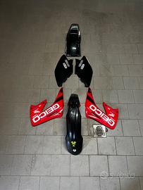 plastiche cr 125
