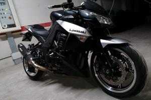Kawasaki Z 1000 - 2010