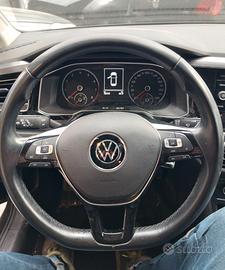 Ricambi volkswagen polo 2016