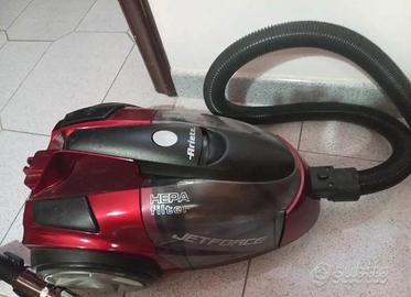 Aspirapolvere Ariete JetForce2791 Senza Sacco HEPA