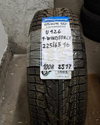 1 - WINDFORCE CATCHSNOW 225/65R16 100H