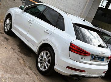 AUDI Q3  QUATTRO S.TRONIC  S.LINE 2.0  140 CV