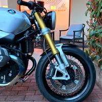 BMW R nine T