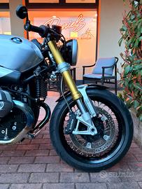BMW R nine T