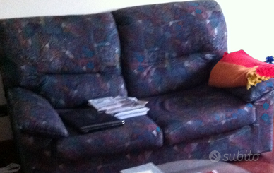 Divano due posti largh. 150 cm