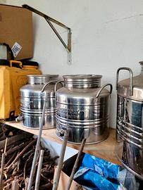 contenitori in acciaio inox  per olio ed altro