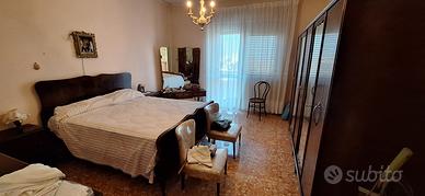 Camera da letto antica