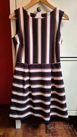 Vestito senza maniche 