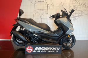 Honda Forza 350 2025