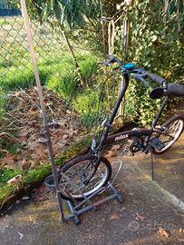 Bici Nilox con supporto