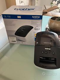 Stampante per etichette Brother QL-700