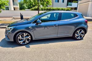 RENAULT CLIO E-Tech 1.6 Full Hybrid RS Line