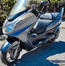 Scooter Yamaha 400 Majesty, 24.000 km  percorsi