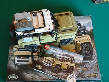 Lego Technic 42110  LAND ROVER DEFENDER