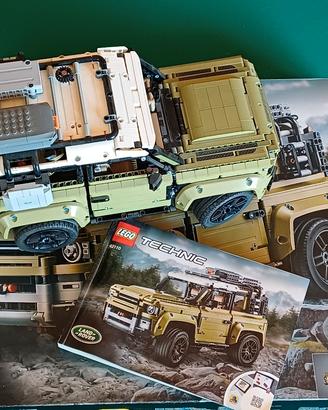 Lego Technic 42110  LAND ROVER DEFENDER