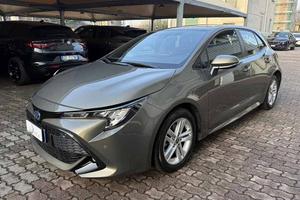 TOYOTA Corolla 1.8h Active cvt TELECAMERA CARPLA