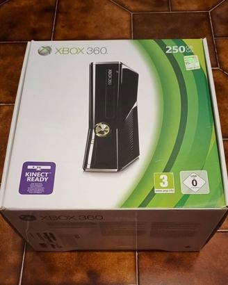 Console Xbox 360 (250 GB) COMPLETA DI TUTTO