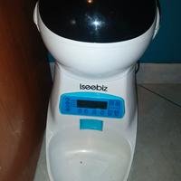 dispenser automatico croccantini gatto