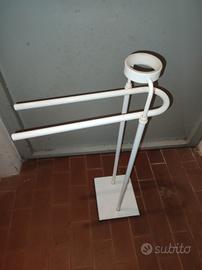 Porta salviette per bidet 