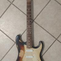 FenderStrato Made in Mexico Relic+Seymour duncan