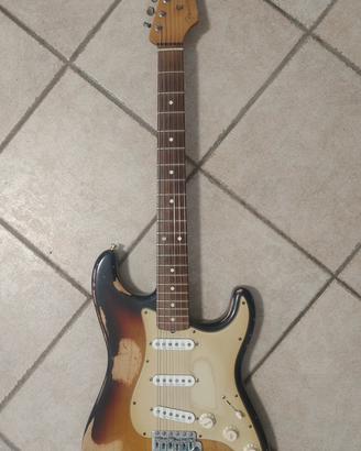 FenderStrato Made in Mexico Relic+Seymour duncan