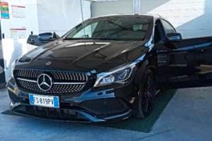 cla 200 d 4 Matic tetto apribile 