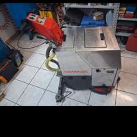 lavasciuga pavimenti comac batteria 
