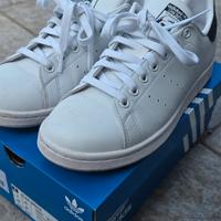 Adidas Stan Smith 40