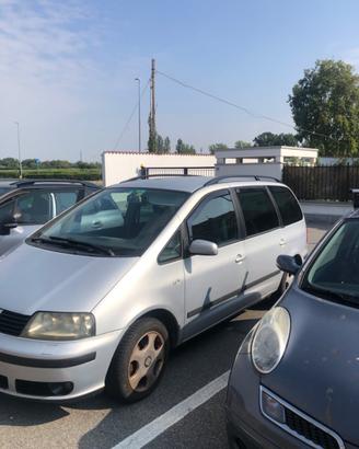 Seat Alhambra spaziosa