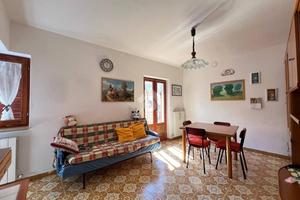 4 LOCALI A ARDESIO