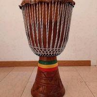 Tamburo africano djembe nuovo