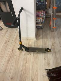 Monopattino freestyle apollo