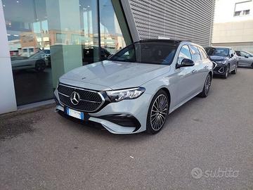Mercedes-Benz Classe E E SW 220 d Exclusive P...