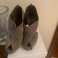 Scarpe in camoscio tacco 10 con piccolo plateau 38