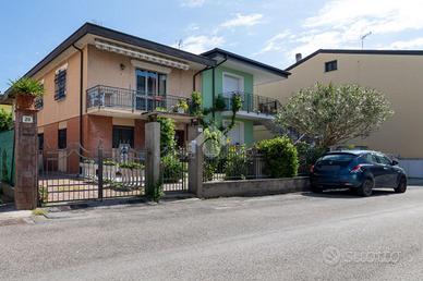 3 LOCALI A CESENATICO