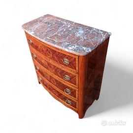 Piccolo comoncino da ingresso di meta' 900